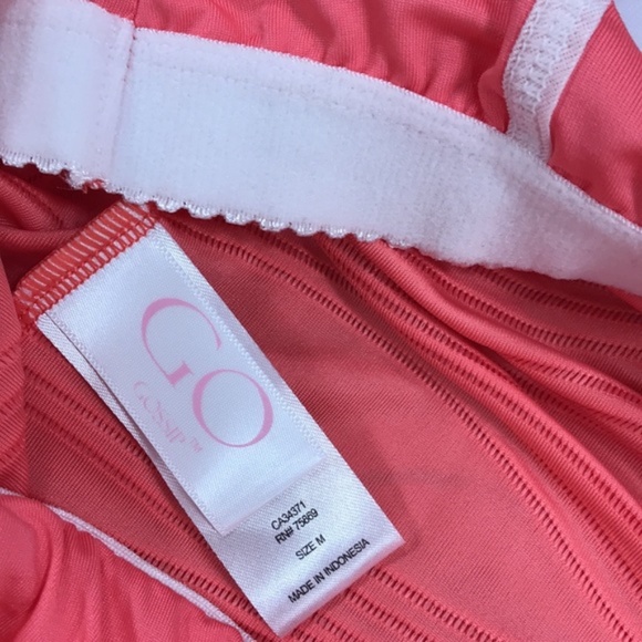 GO by Gossip Wavelength Textured Scoop-Neck Tankin - Picture 4 of 8